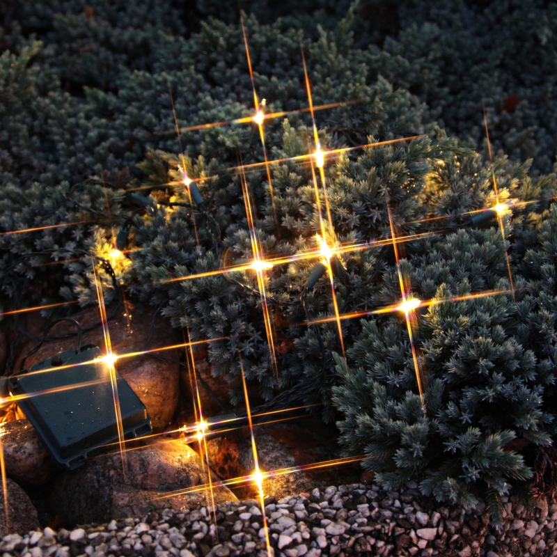 outdoor Lichterkette warmweiß 20 LEDs batteriebetrieben / Innen & Außen